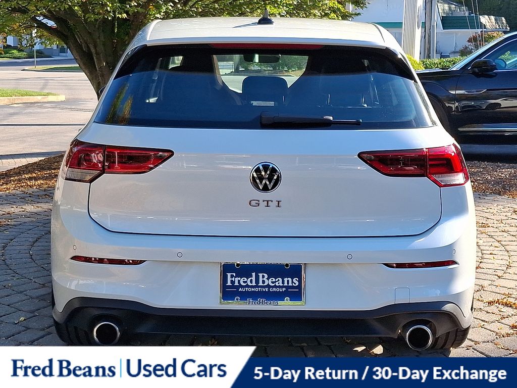 2024 Volkswagen Golf GTI Autobahn photo 3