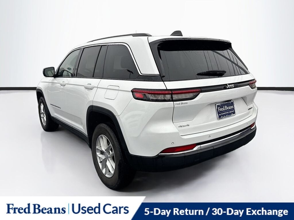 Used 2023 Jeep Grand Cherokee Laredo SUV