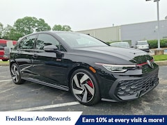 2025 Volkswagen Golf GTI 2.0T S Hatchback