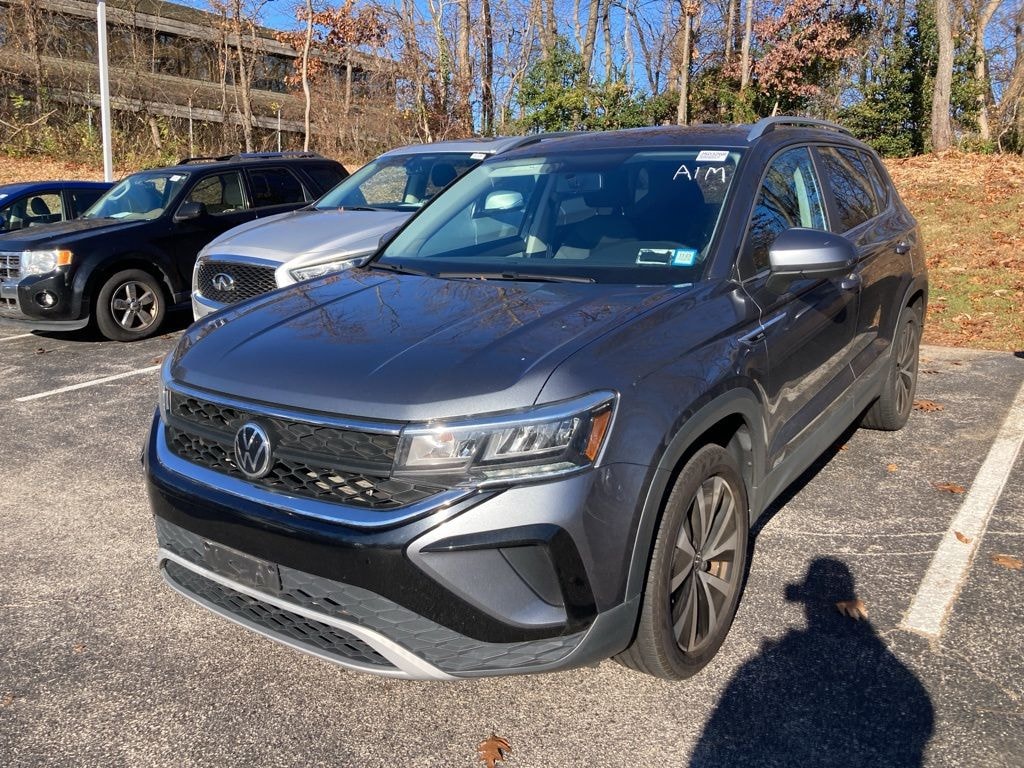 Certified 2022 Volkswagen Taos 1.5T SE 4MOTION SUV