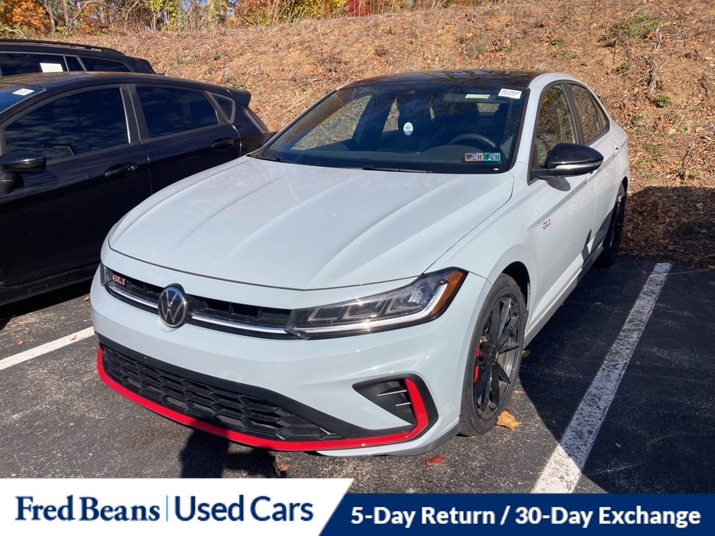 2025 Volkswagen Jetta GLI 2.0T Autobahn photo 3