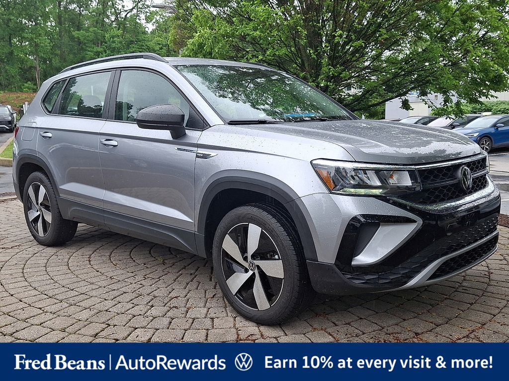 2023 Volkswagen Taos 1.5T S 4Motion's photo