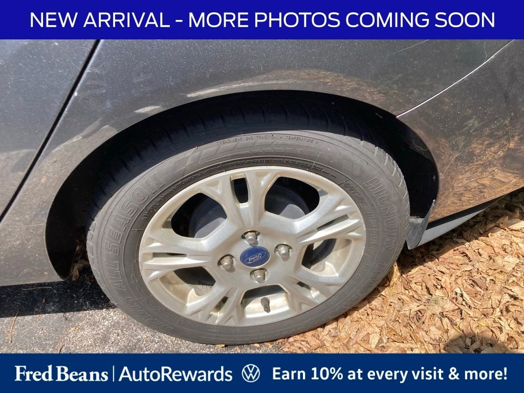 Used 2016 Ford Fiesta SE Sedan