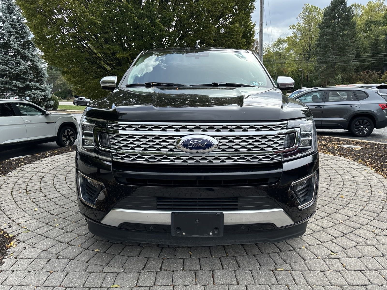 Used 2020 Ford Expedition Platinum with VIN 1FMJK1LT2LEA40707 for sale in Devon, PA