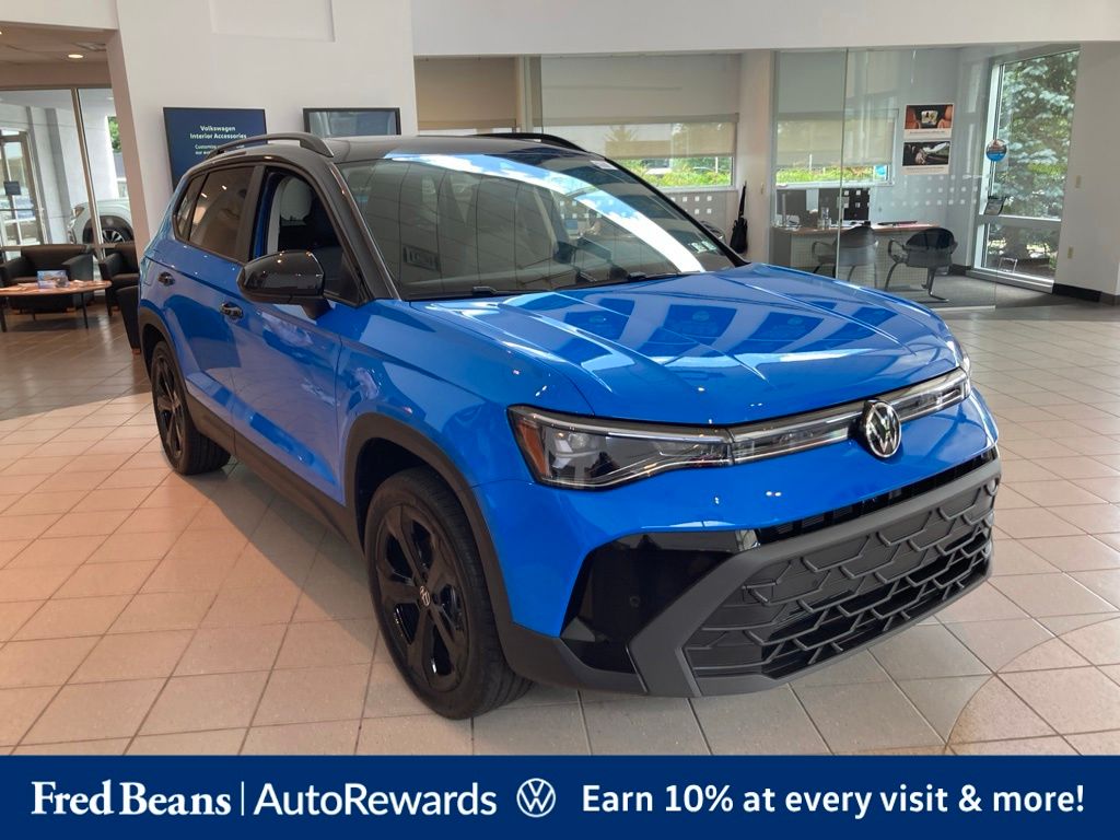 2026 Volkswagen Taos 1.5T SE Black