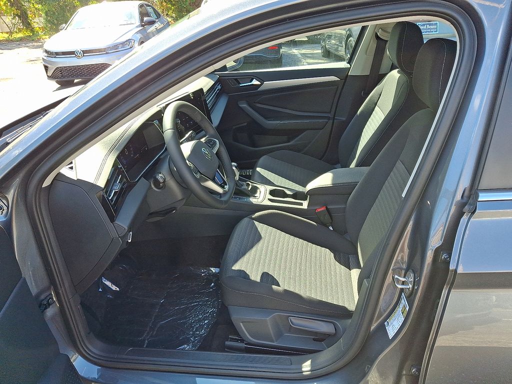 2025 Volkswagen Jetta S - Photo 6