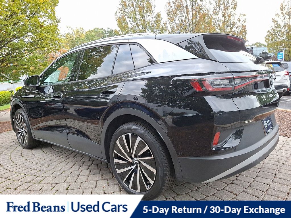 2023 Volkswagen ID.4 Pro Plus photo 3