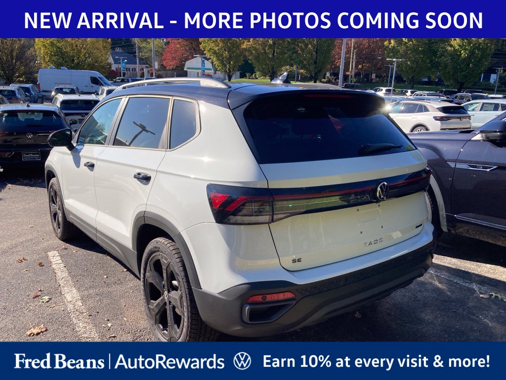 Used 2026 Volkswagen Taos 1.5T SE Black SUV