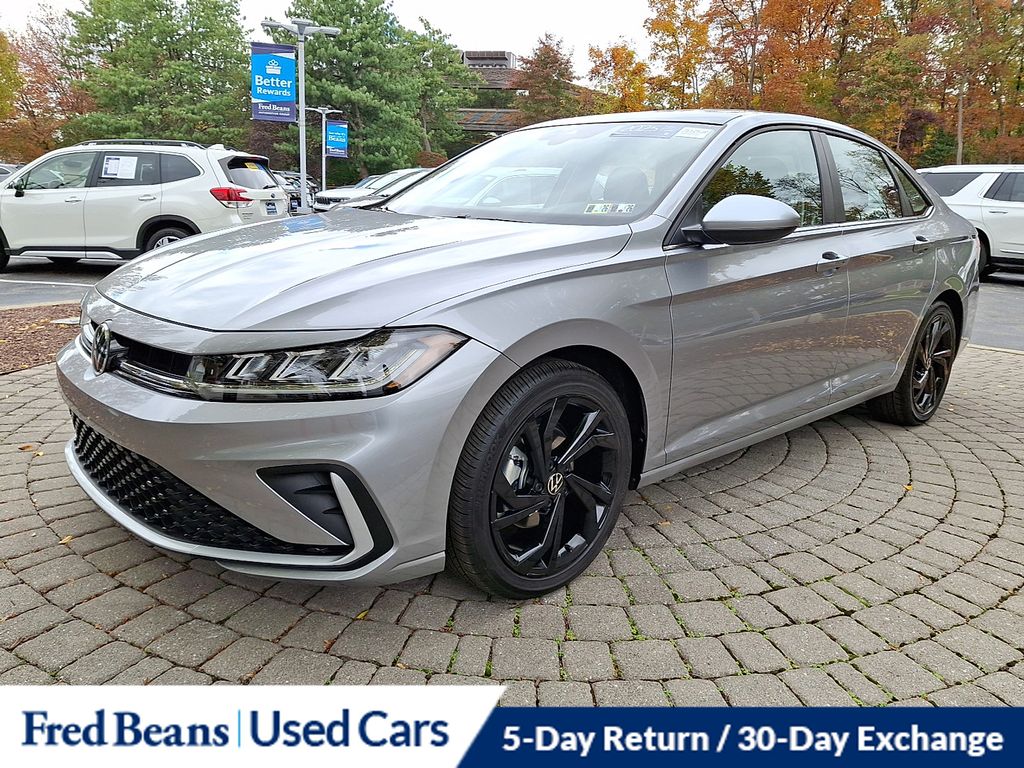 2025 Volkswagen Jetta 1.5T SE photo 3