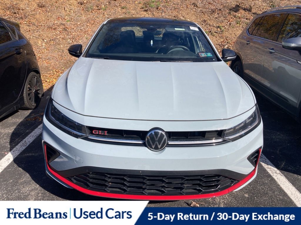 2025 Volkswagen Jetta GLI 2.0T Autobahn photo 2