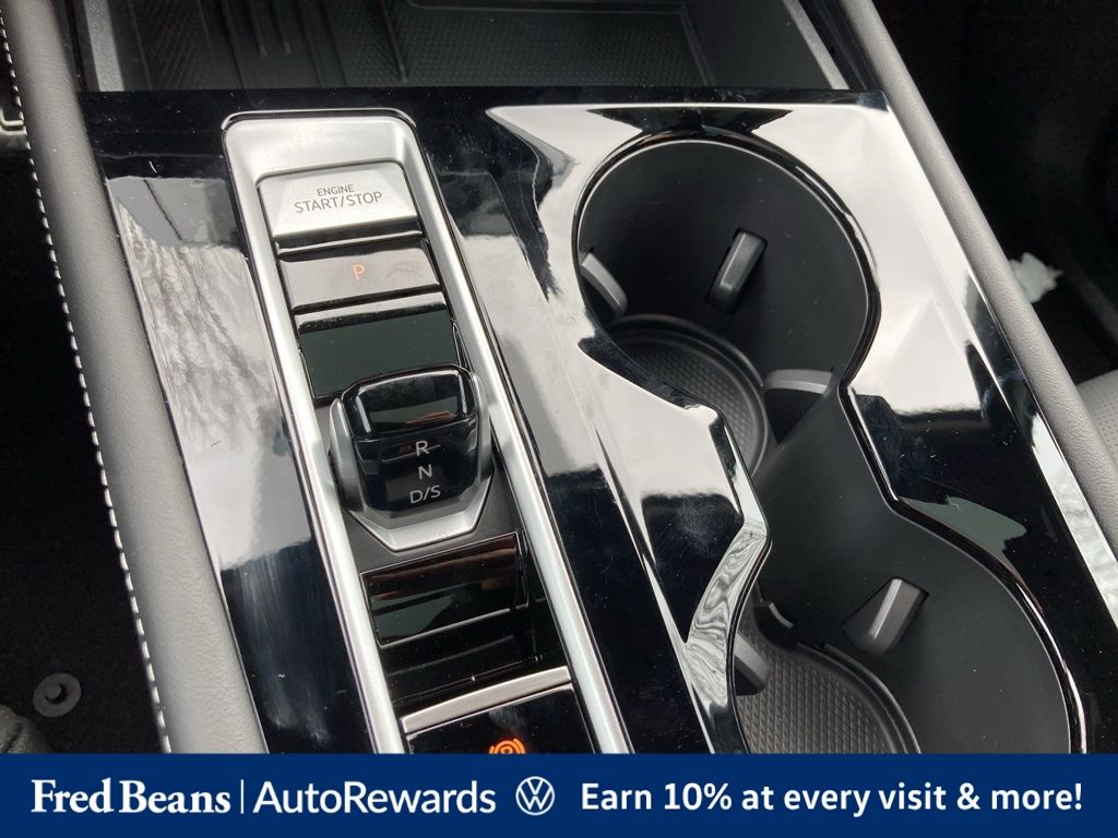 2026 Volkswagen Atlas Cross Sport SEL Premium R-LINE - Photo 19