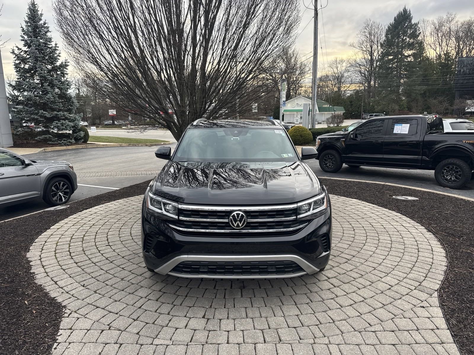 Certified 2020 Volkswagen Atlas Cross Sport SEL with VIN 1V2ME2CA6LC231229 for sale in Devon, PA