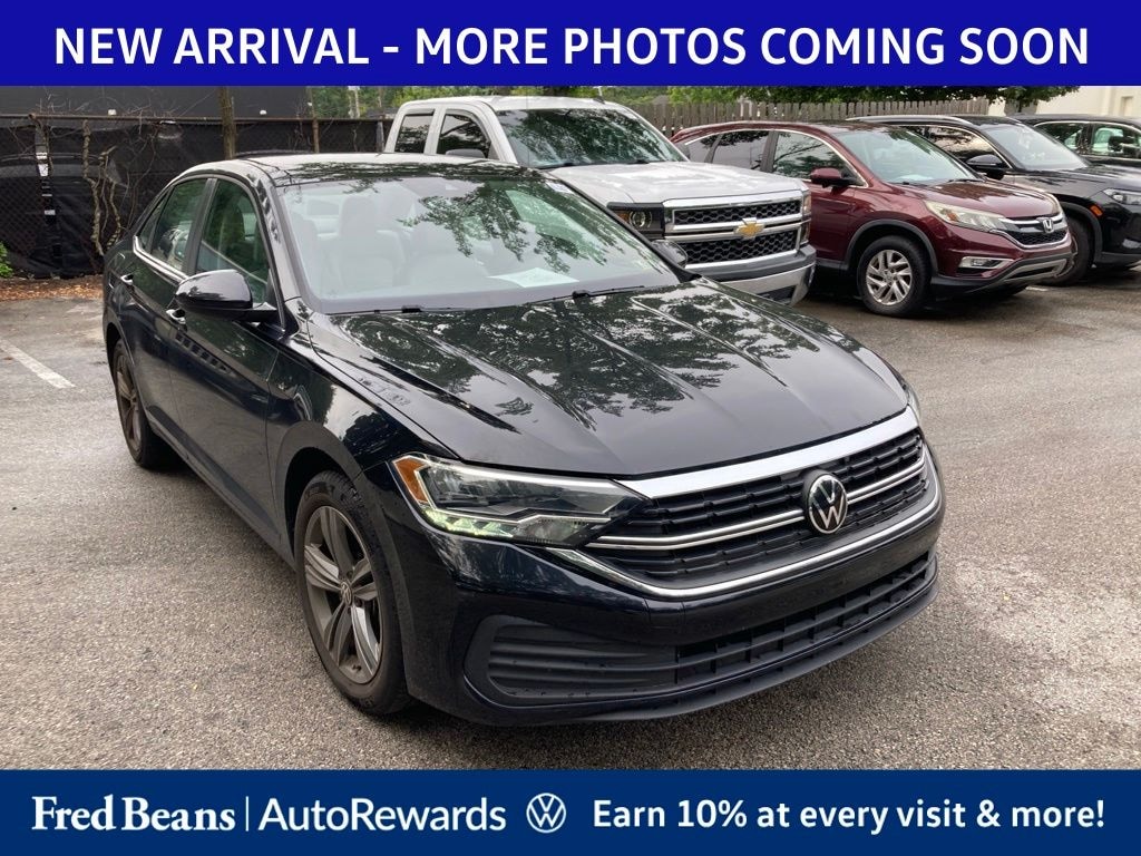 Used 2023 Volkswagen Jetta 1.5T SE Sedan