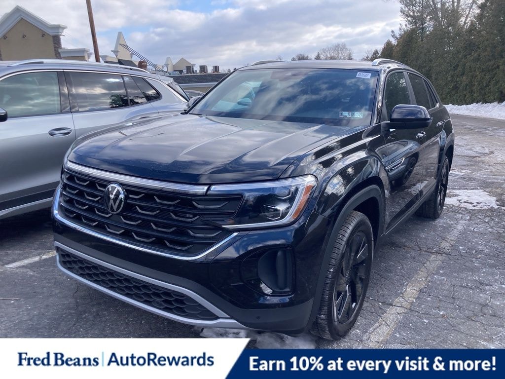 New 2026 Volkswagen Atlas Cross Sport 2.0T SE w/Technology SUV