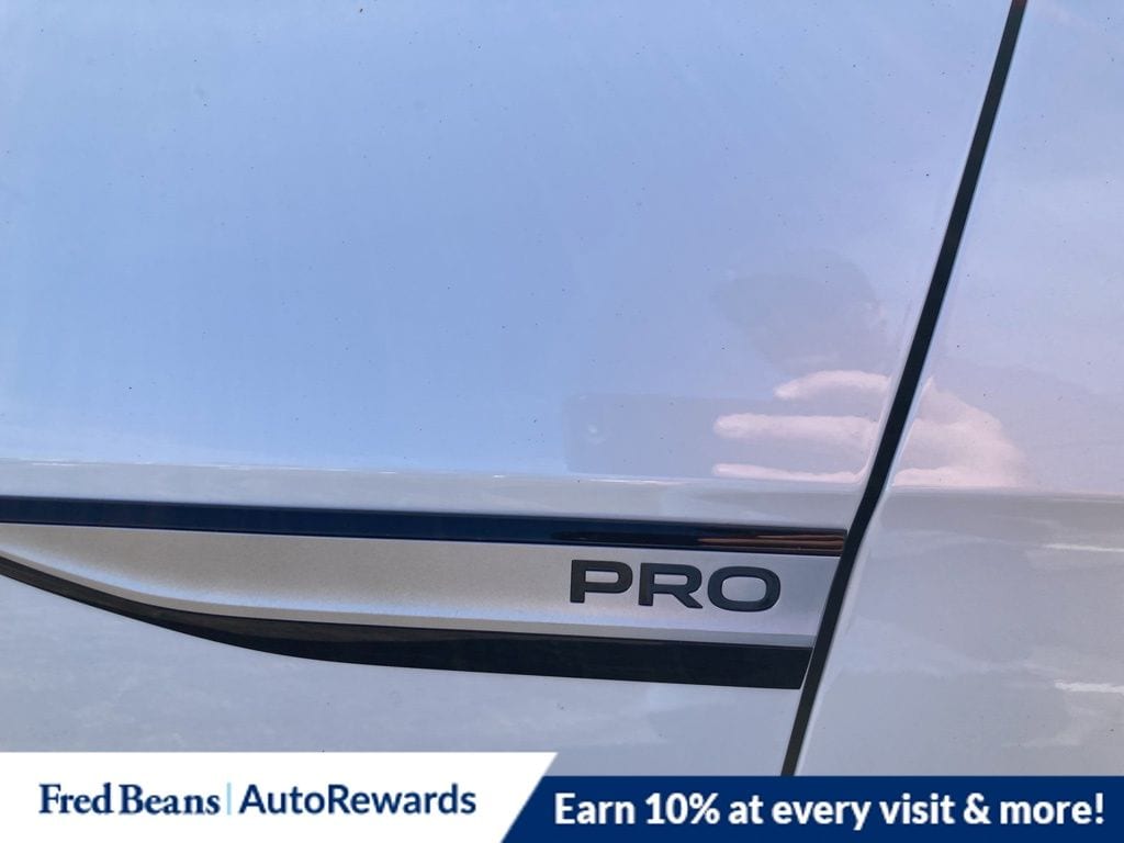 2025 Volkswagen ID.4 PRO - Photo 8