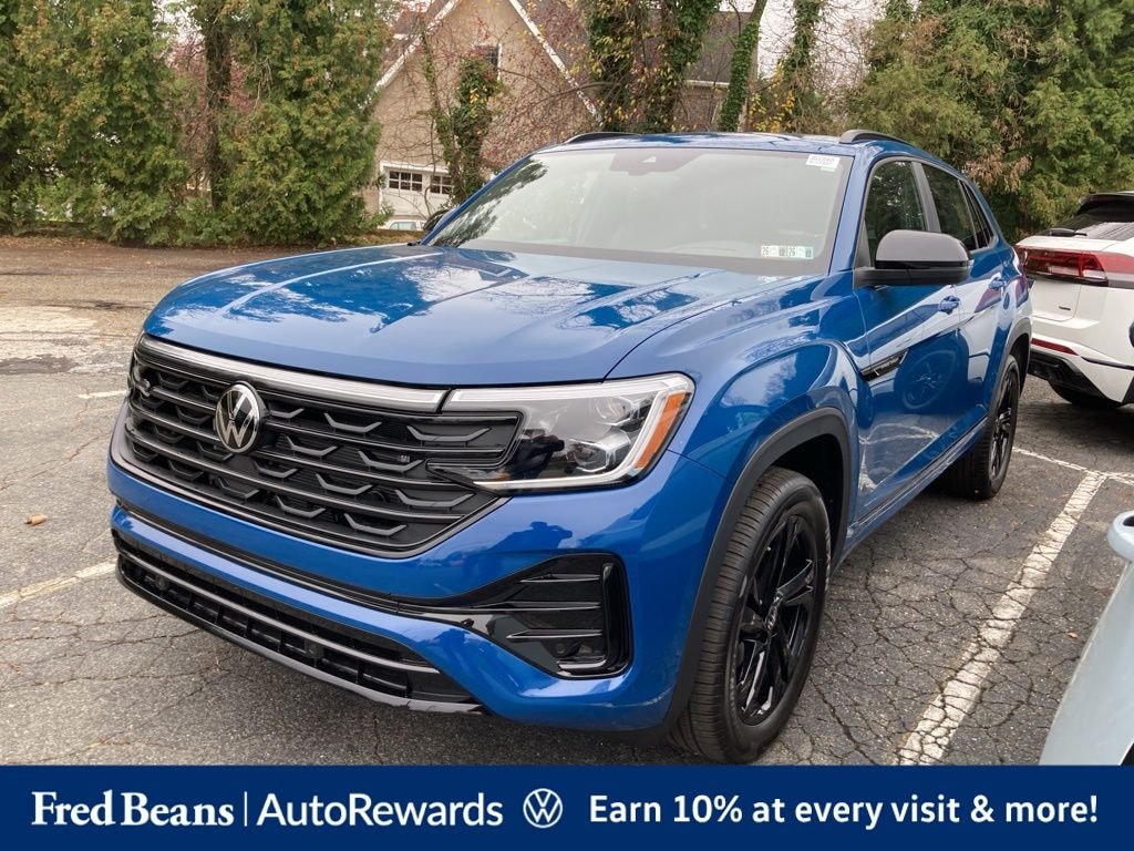 New 2026 Volkswagen Atlas Cross Sport 2.0T SEL R-Line Black SUV