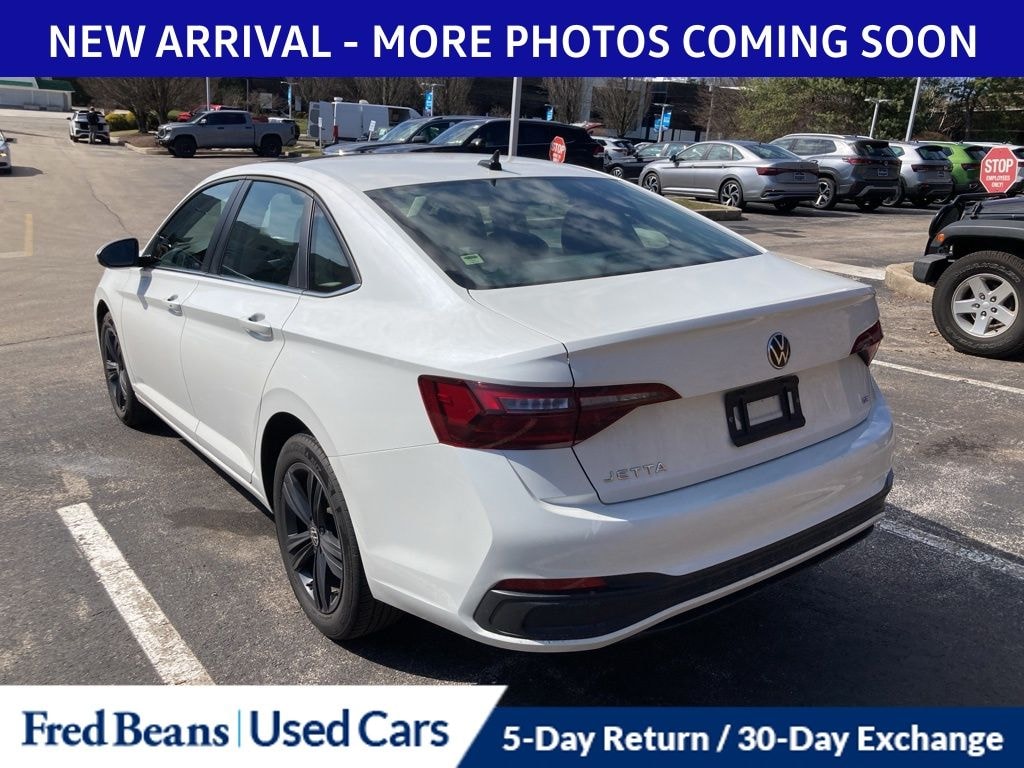 Certified 2024 Volkswagen Jetta 1.5T SE Sedan