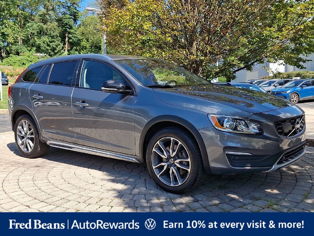 Used 2018 Volvo V60 Cross Country T5 AWD Wagon