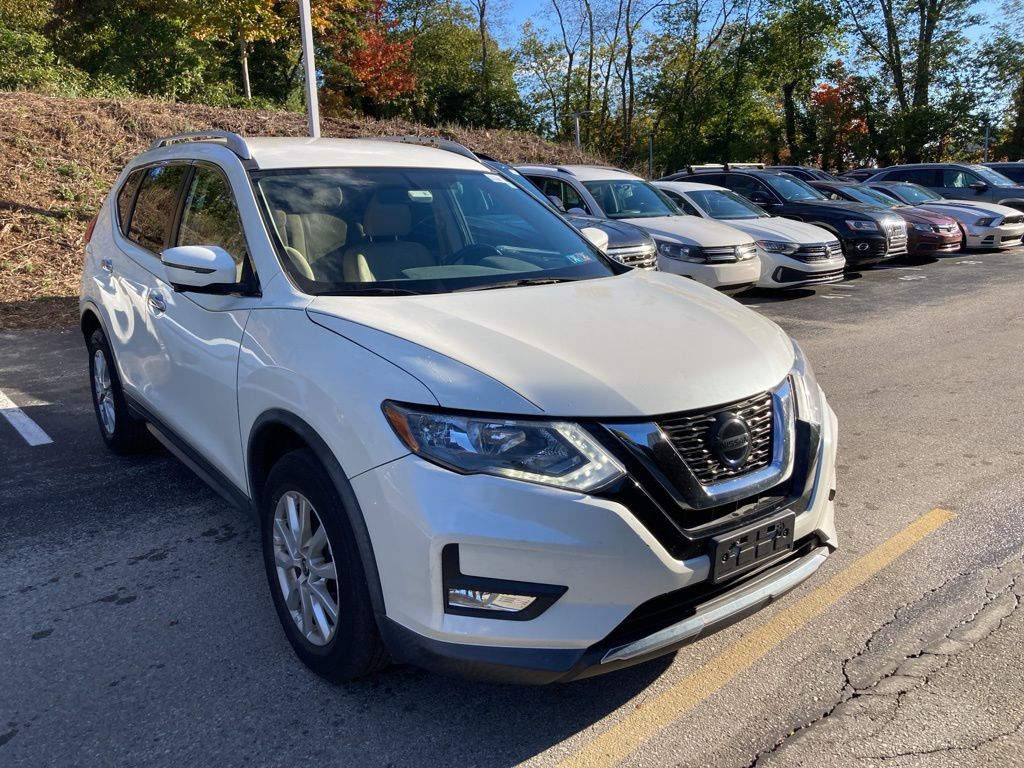 2018 Nissan Rogue SV
