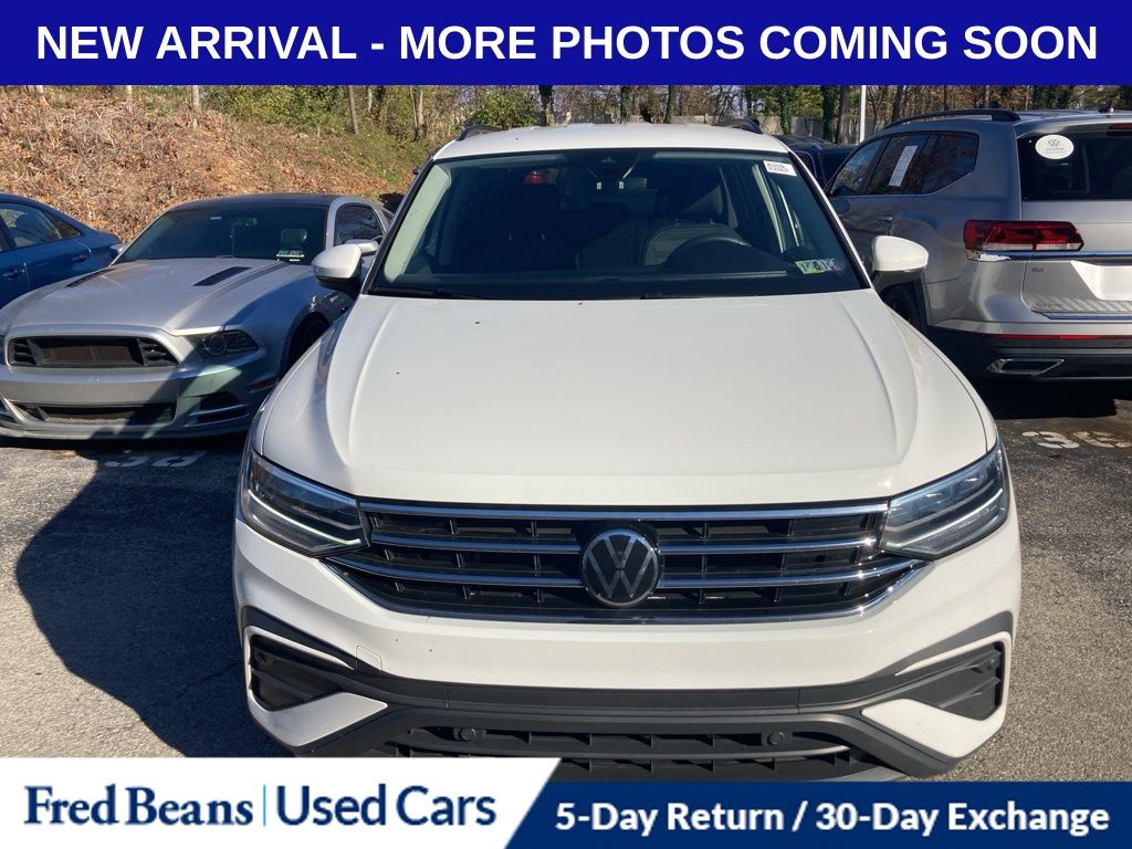2024 Volkswagen Tiguan S photo 2