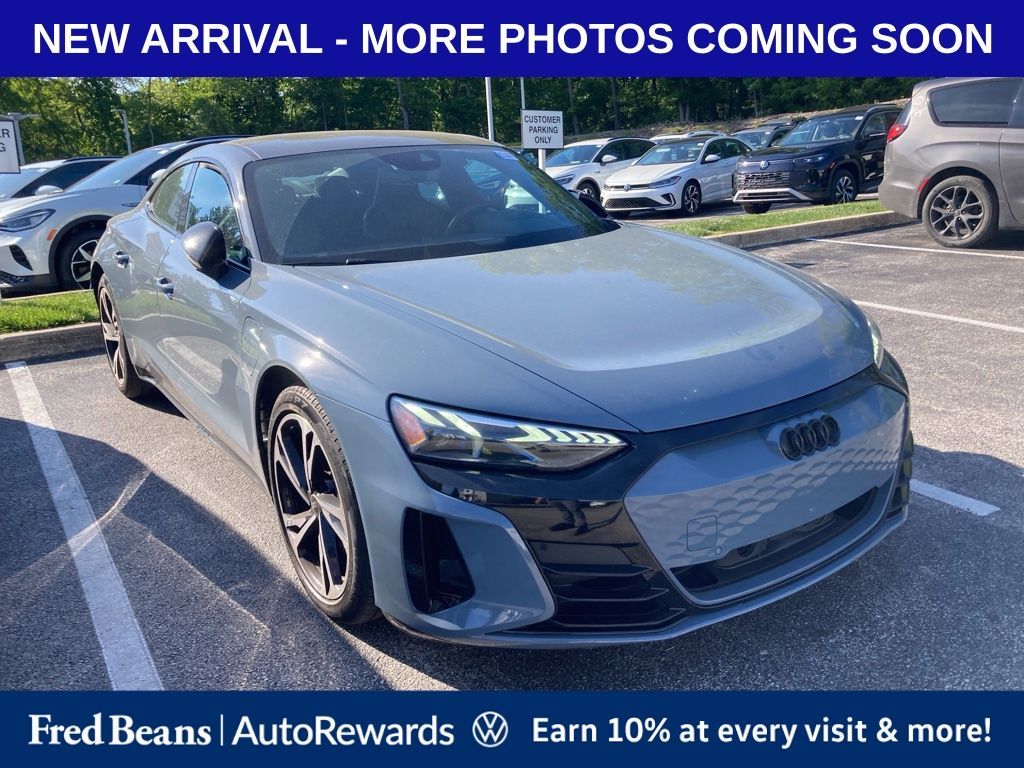 2023 Audi e-tron GT Premium Plus quattro's photo