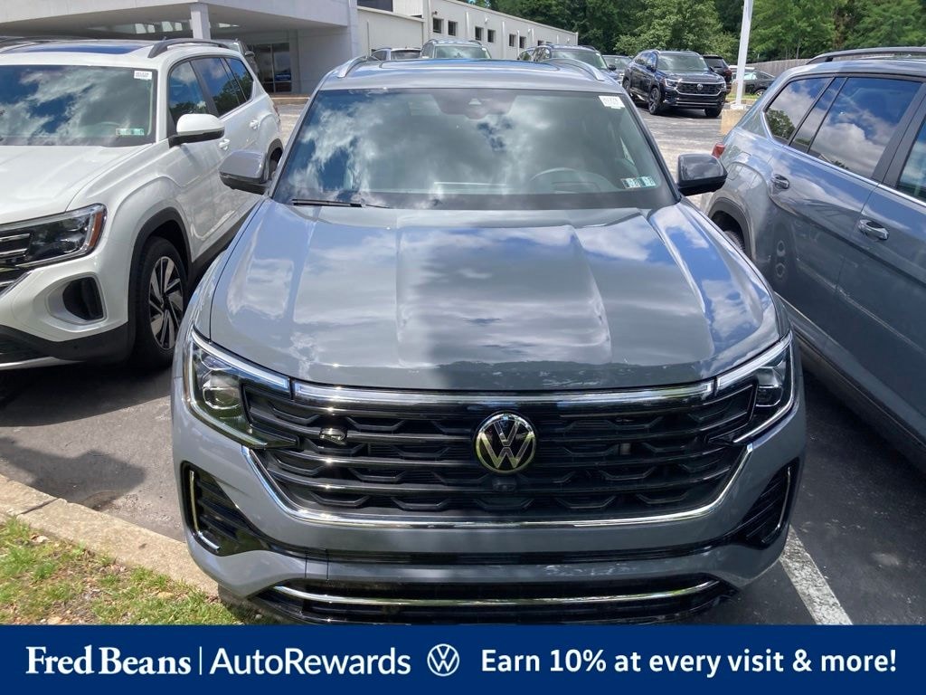 New 2026 Volkswagen Atlas Cross Sport SEL Premium R-Line SUV