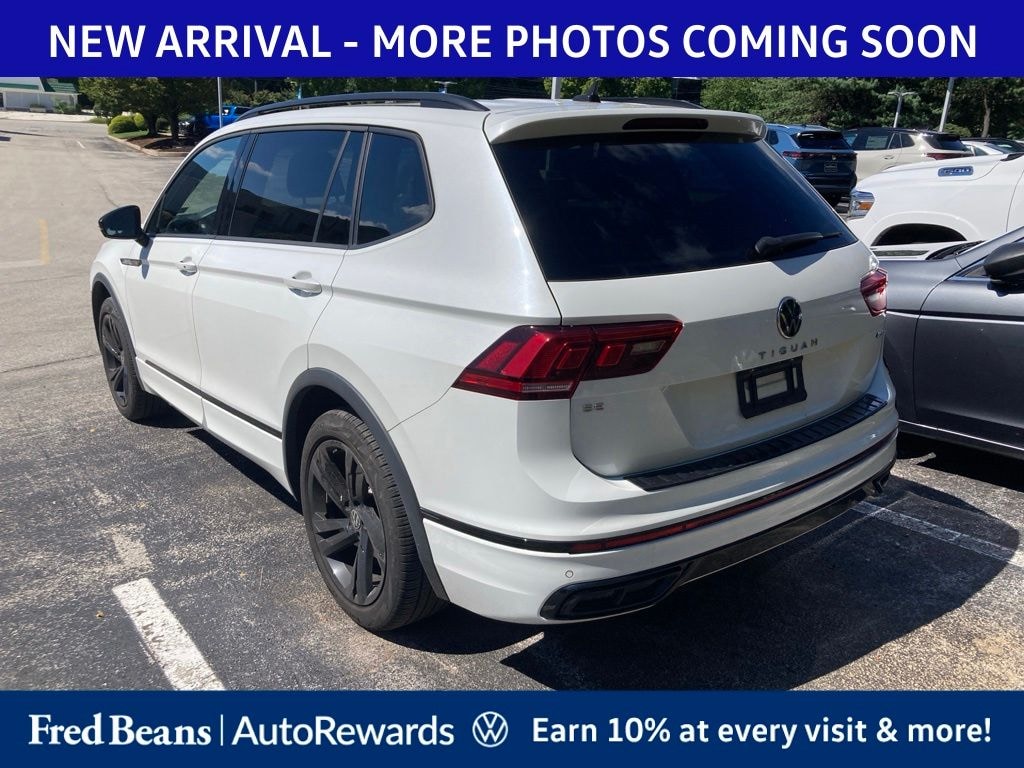 Certified 2024 Volkswagen Tiguan 2.0T SE R-Line Black SUV