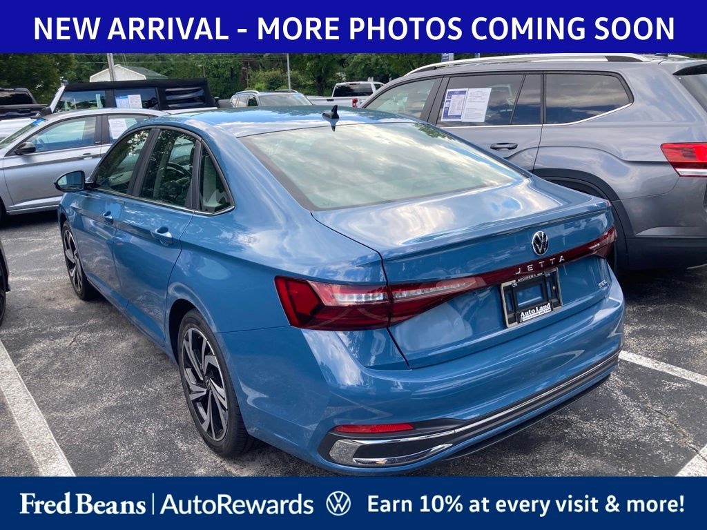 Certified 2025 Volkswagen Jetta 1.5T SEL Sedan