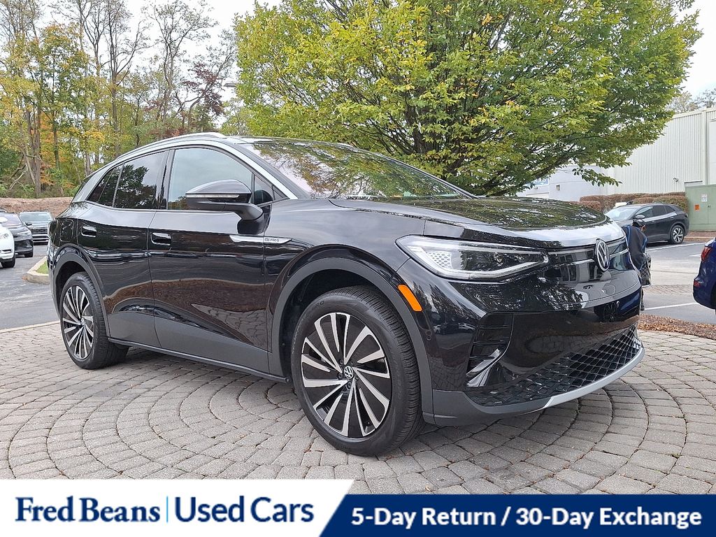 2023 Volkswagen ID.4 PRO S PLUS's photo