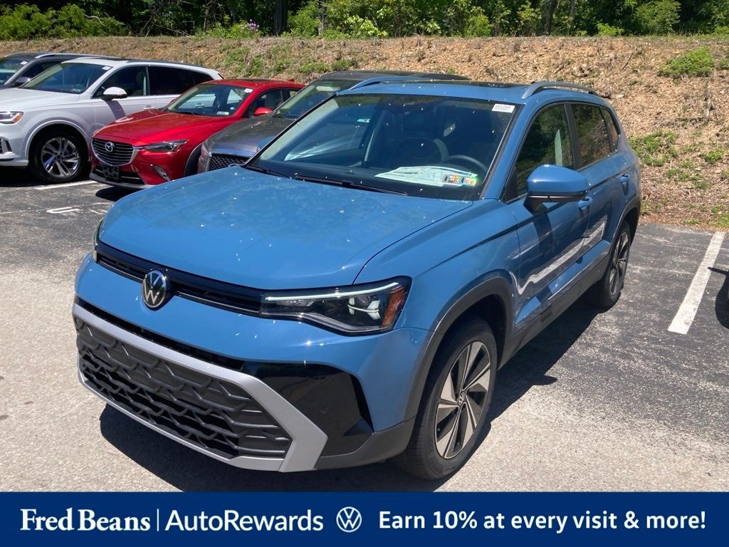 New 2026 Volkswagen Taos 1.5T SE SUV