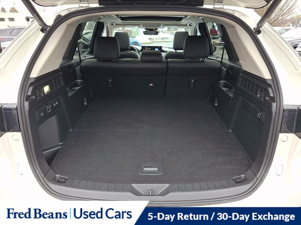 2025 Mazda CX-70 Premium Package - Photo 30