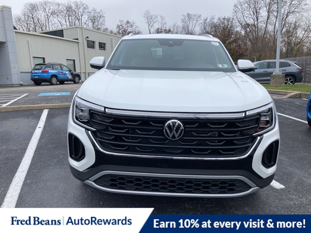 2026 Volkswagen Atlas Cross Sport SE Technology photo 2