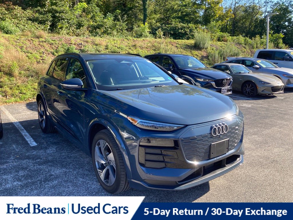  Audi Q6 e-tron