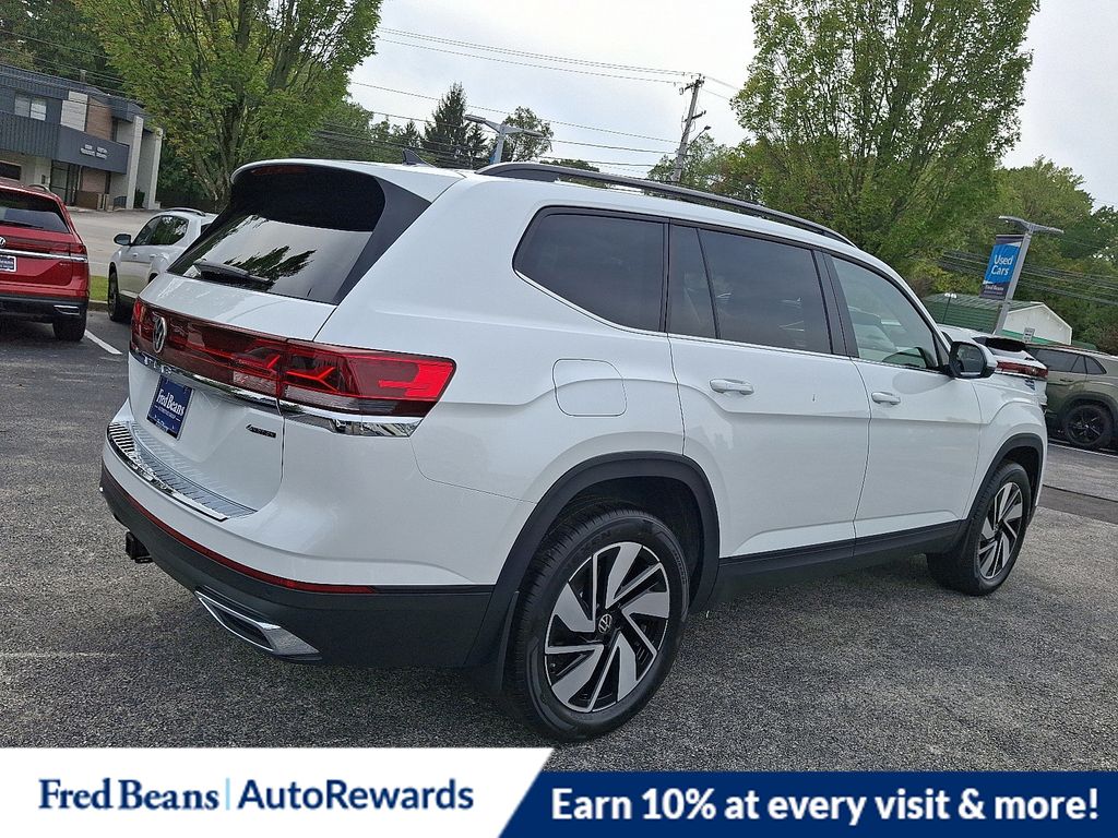 2026 Volkswagen Atlas SE Technology photo 3