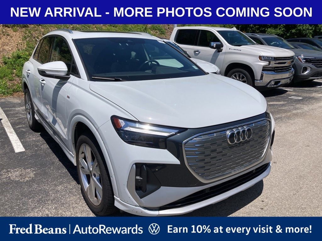2023 Audi Q4 e-tron 50 Premium Plus quattro's photo