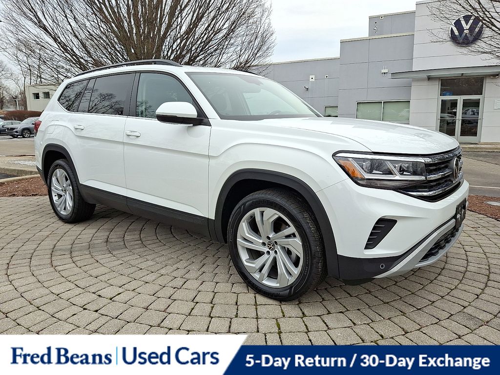 2022 Volkswagen Atlas SE w/Tech's photo