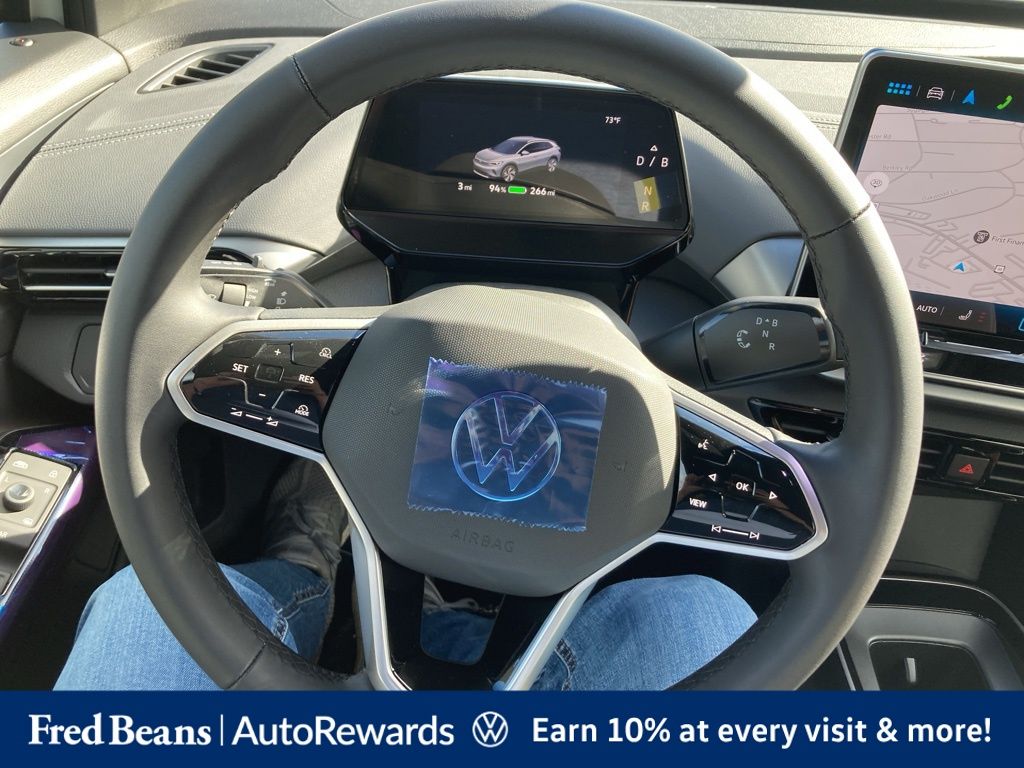 2025 Volkswagen ID.4 PRO - Photo 12