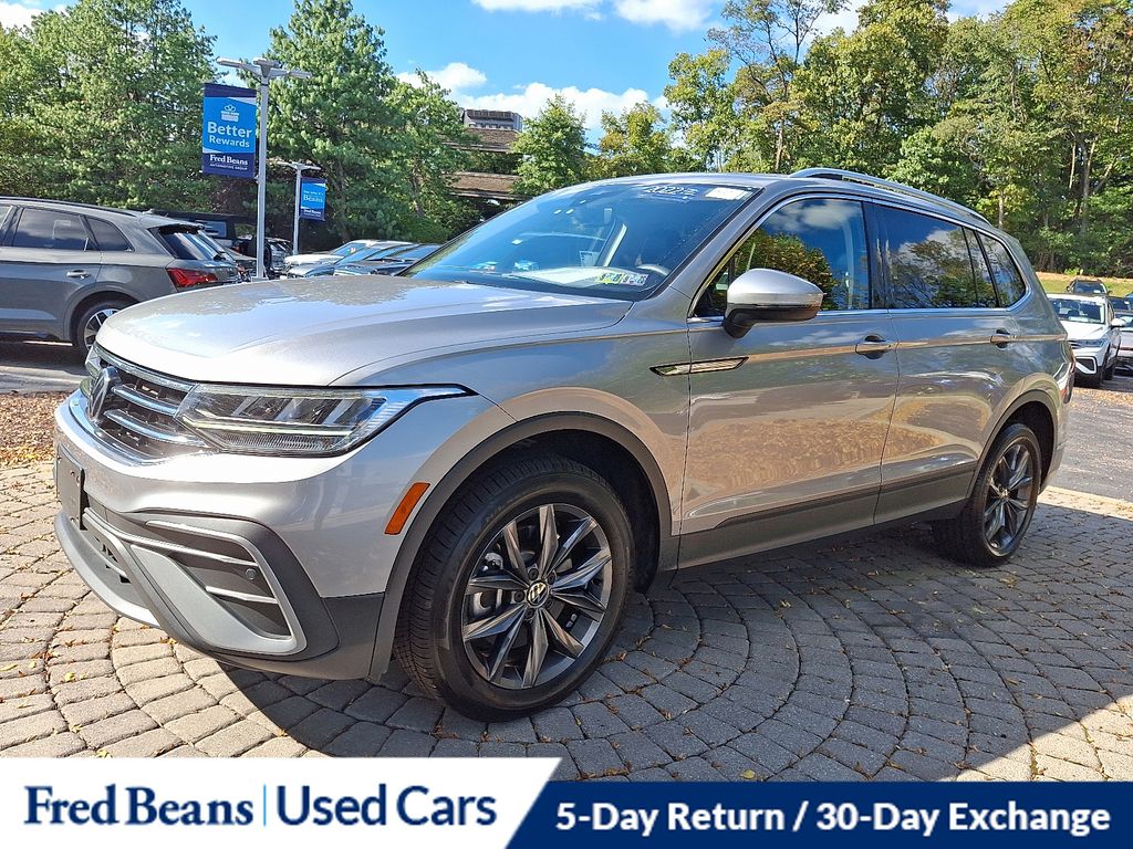 2022 Volkswagen Tiguan SE photo 3