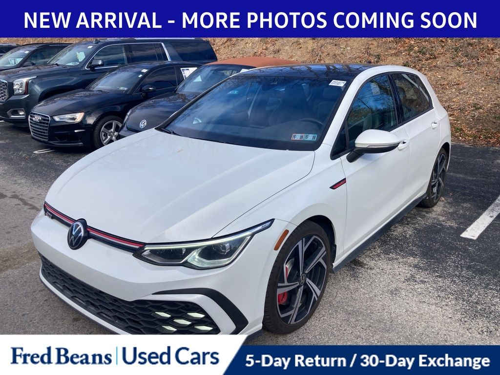2024 Volkswagen Golf GTI SE photo 3