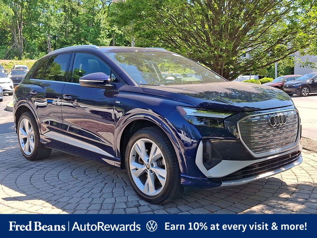 2023 Audi Q4 e-tron 50 Premium quattro's photo