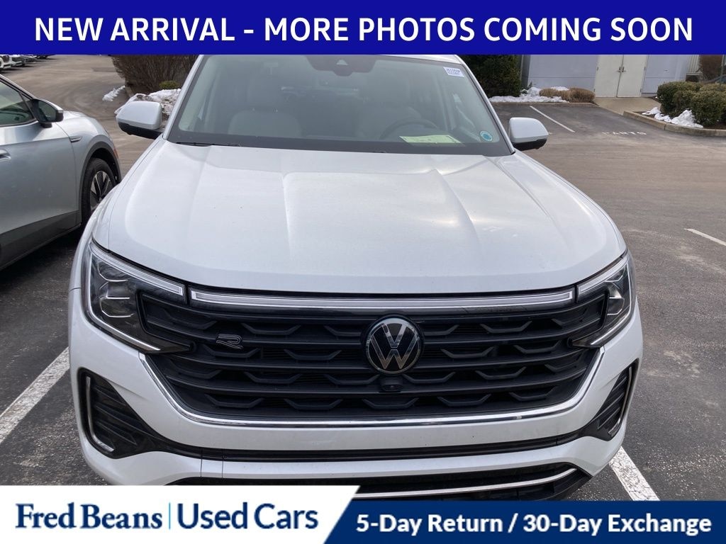 Used 2024 Volkswagen Atlas 2.0T SEL Premium R-Line SUV