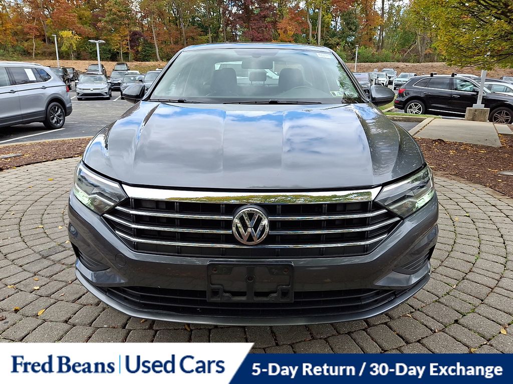 Used 2019 Volkswagen Jetta SE with VIN 3VWC57BU8KM086372 for sale in Devon, PA