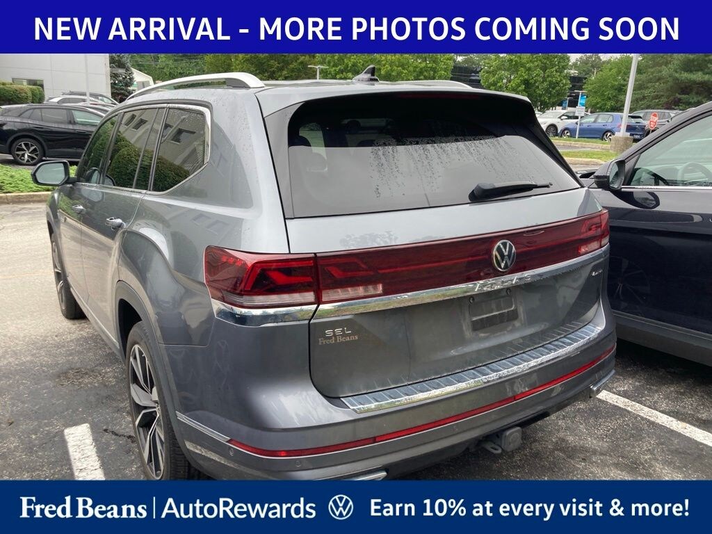 Used 2024 Volkswagen Atlas 2.0T SEL Premium R-Line SUV