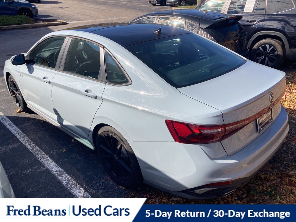 2025 Volkswagen Jetta GLI 2.0T Autobahn photo 4