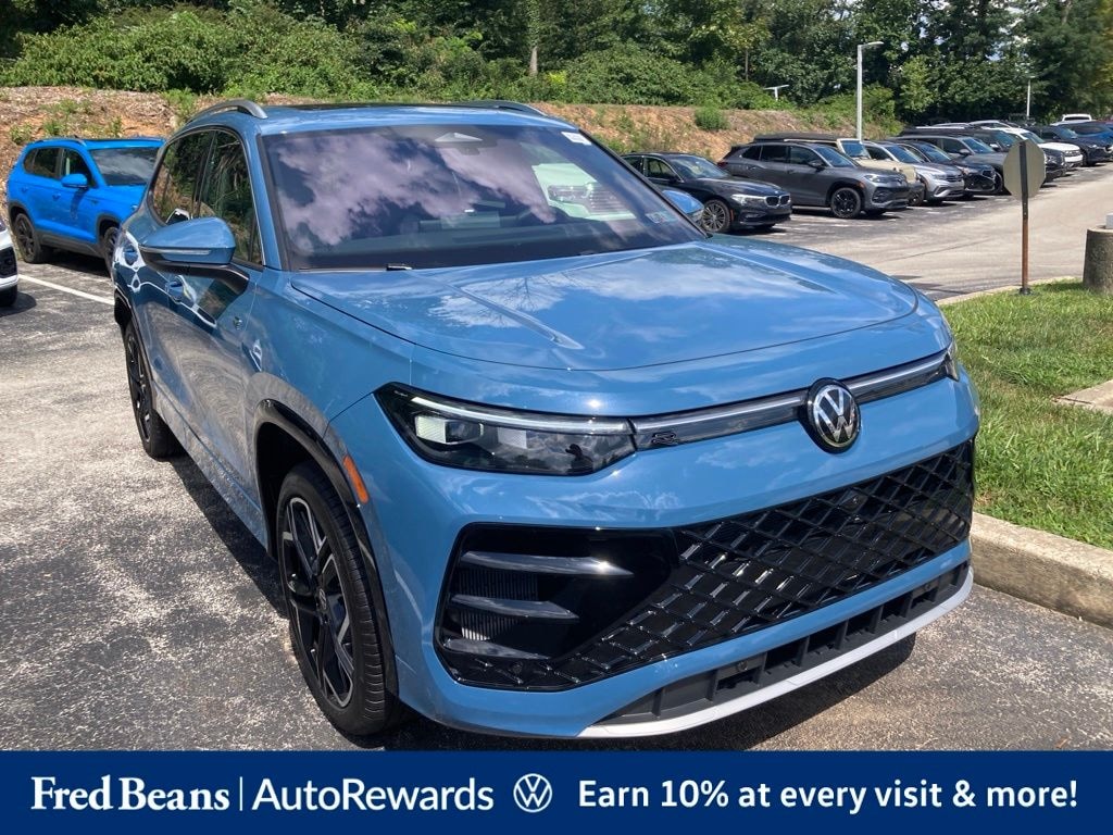 New 2026 Volkswagen Tiguan SEL R-Line Turbo SUV