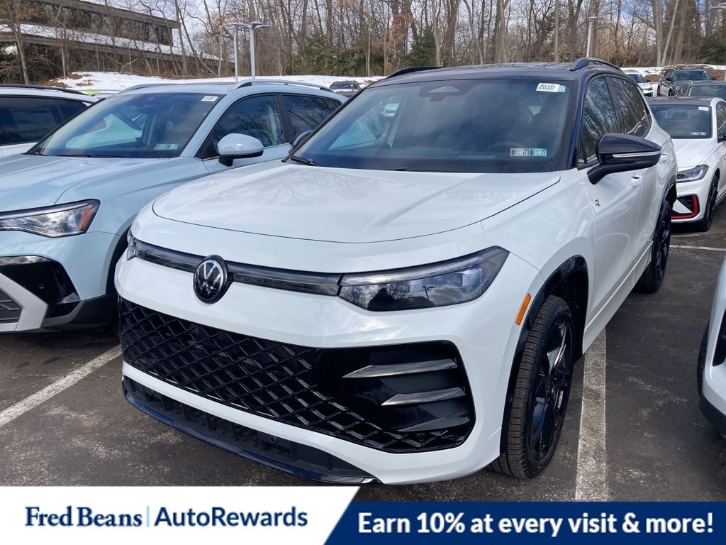 New 2026 Volkswagen Tiguan 2.0T SE R-Line Black SUV