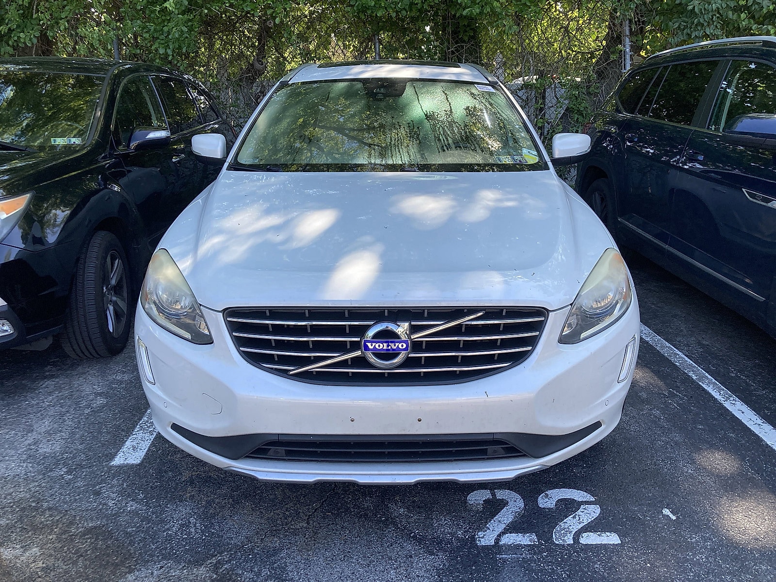 Used 2015 Volvo XC60 T6 with VIN YV4902RKXF2719256 for sale in Devon, PA
