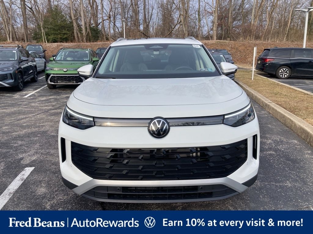 New 2026 Volkswagen Tiguan 2.0T SE SUV