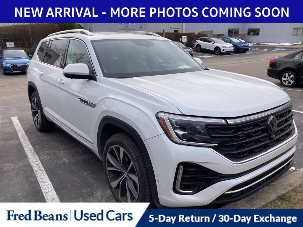 Used 2024 Volkswagen Atlas 2.0T SEL Premium R-Line SUV
