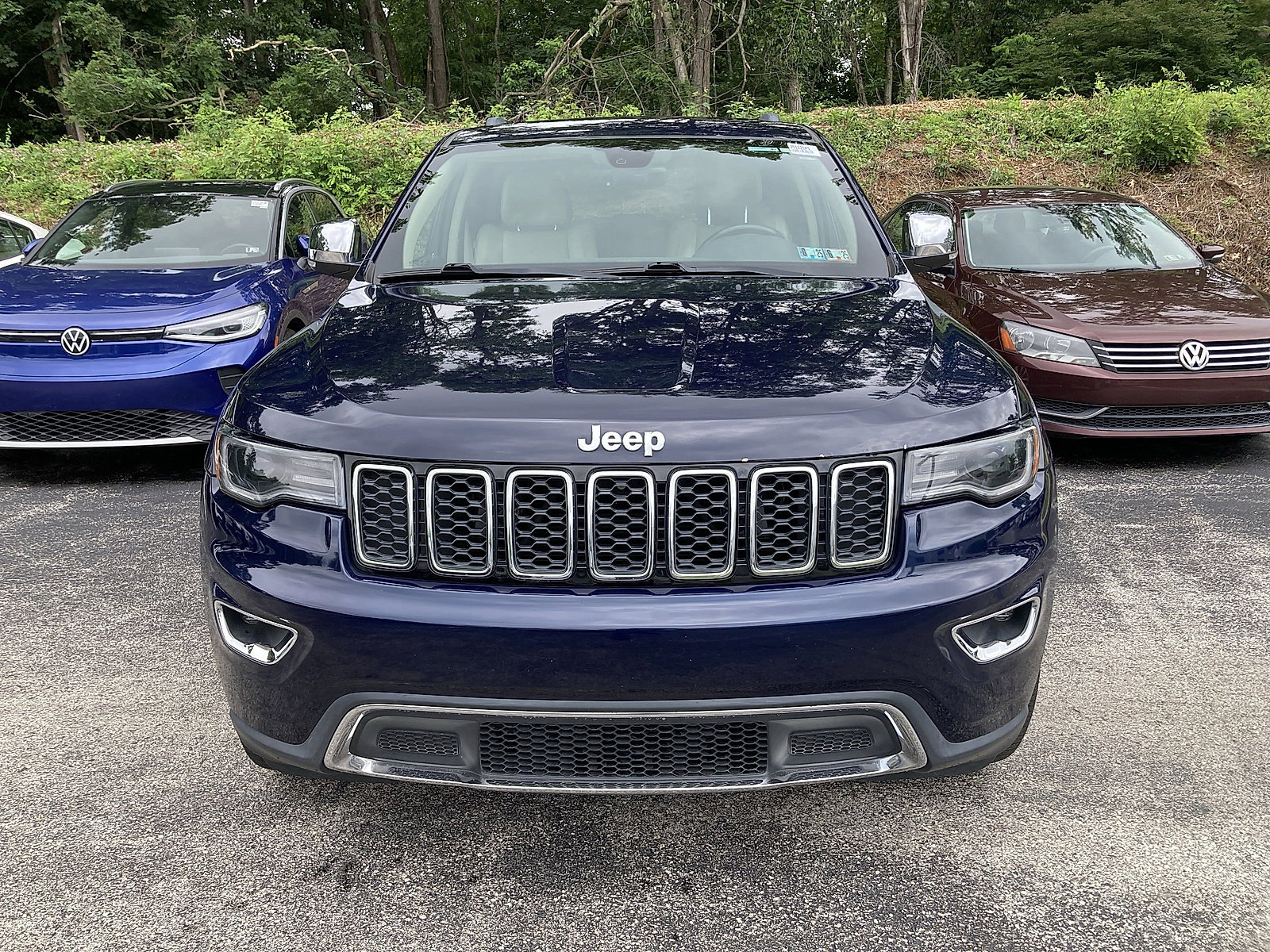 Used 2017 Jeep Grand Cherokee Limited with VIN 1C4RJFBG7HC684038 for sale in Devon, PA